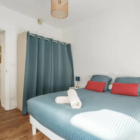 Nid Douillet En Duplex Proche Centre-ville & Tram 아파트 낭트